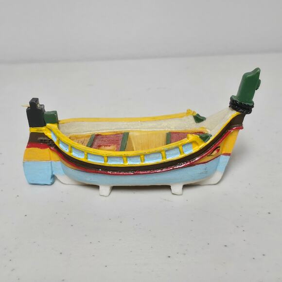 Maltese Luzzu - Traditional Maltese Fishing Boat Figurine - No chips - Picture 1 of 8